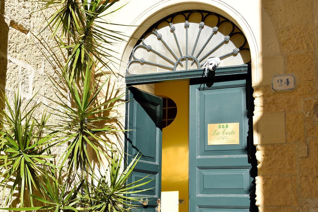 B&B La Corte Lecce Exterior photo